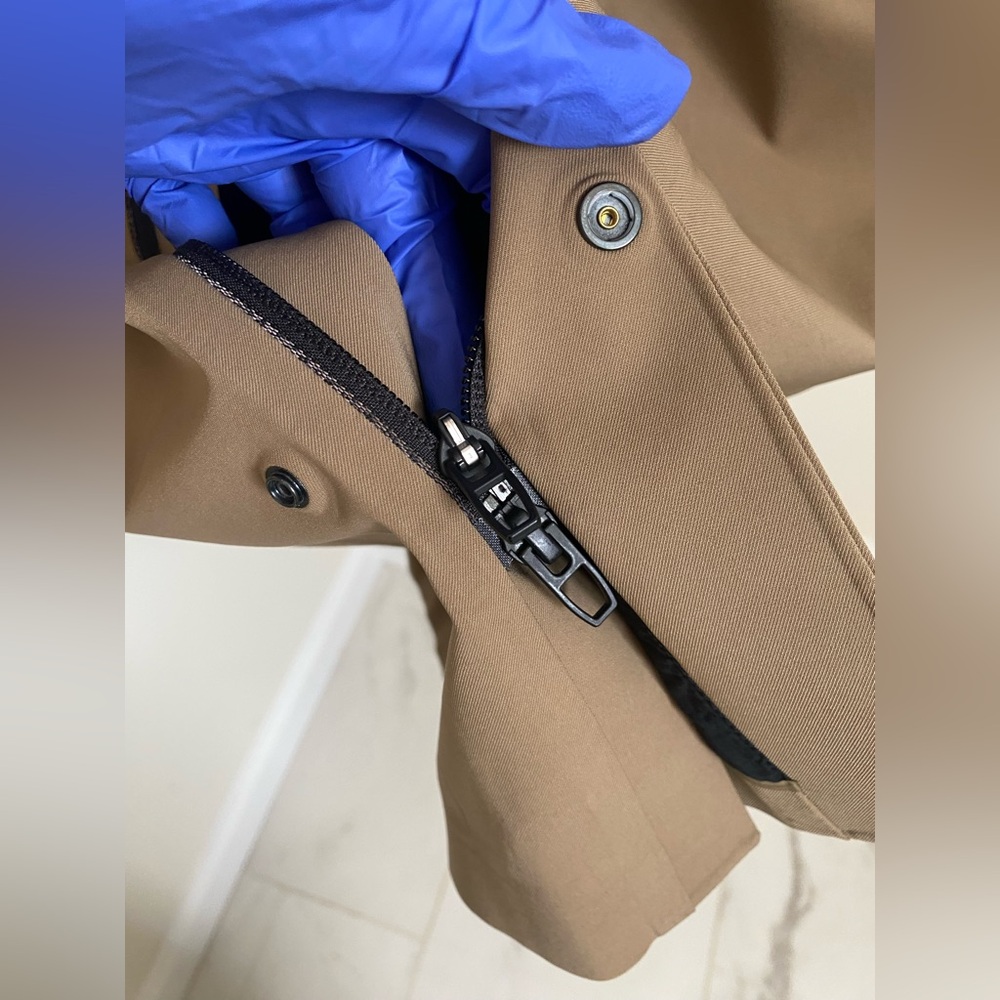 Lululemon Men Light Technical Jacket Small - image 4